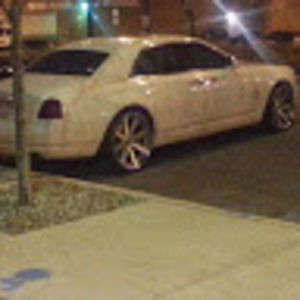 Meet your Posher, Candace